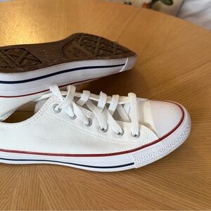 Converse White Canvas Low Top Sneakers with Red & Navy Trim